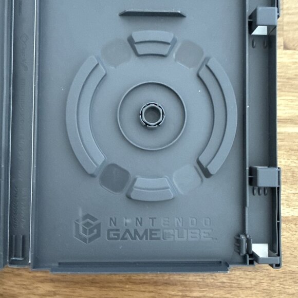 Sonic Heroes (Nintendo GameCube, 2004) Player’s Choice BOX ONLY - Picture 11 of 13